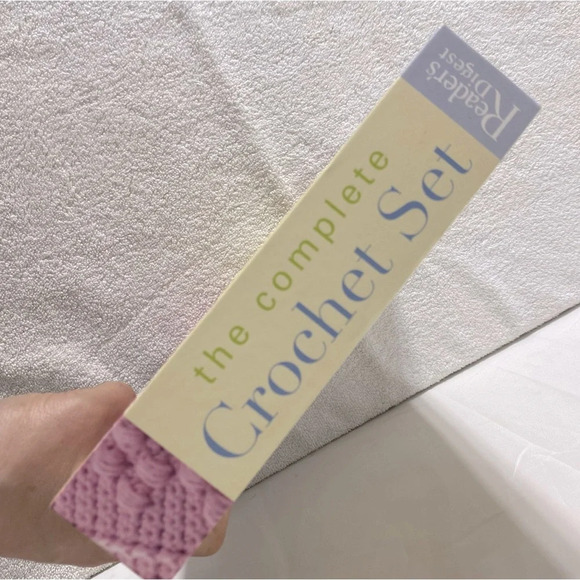 Vintage Readers Digest Complete Crochet  Kit - Picture 10 of 10